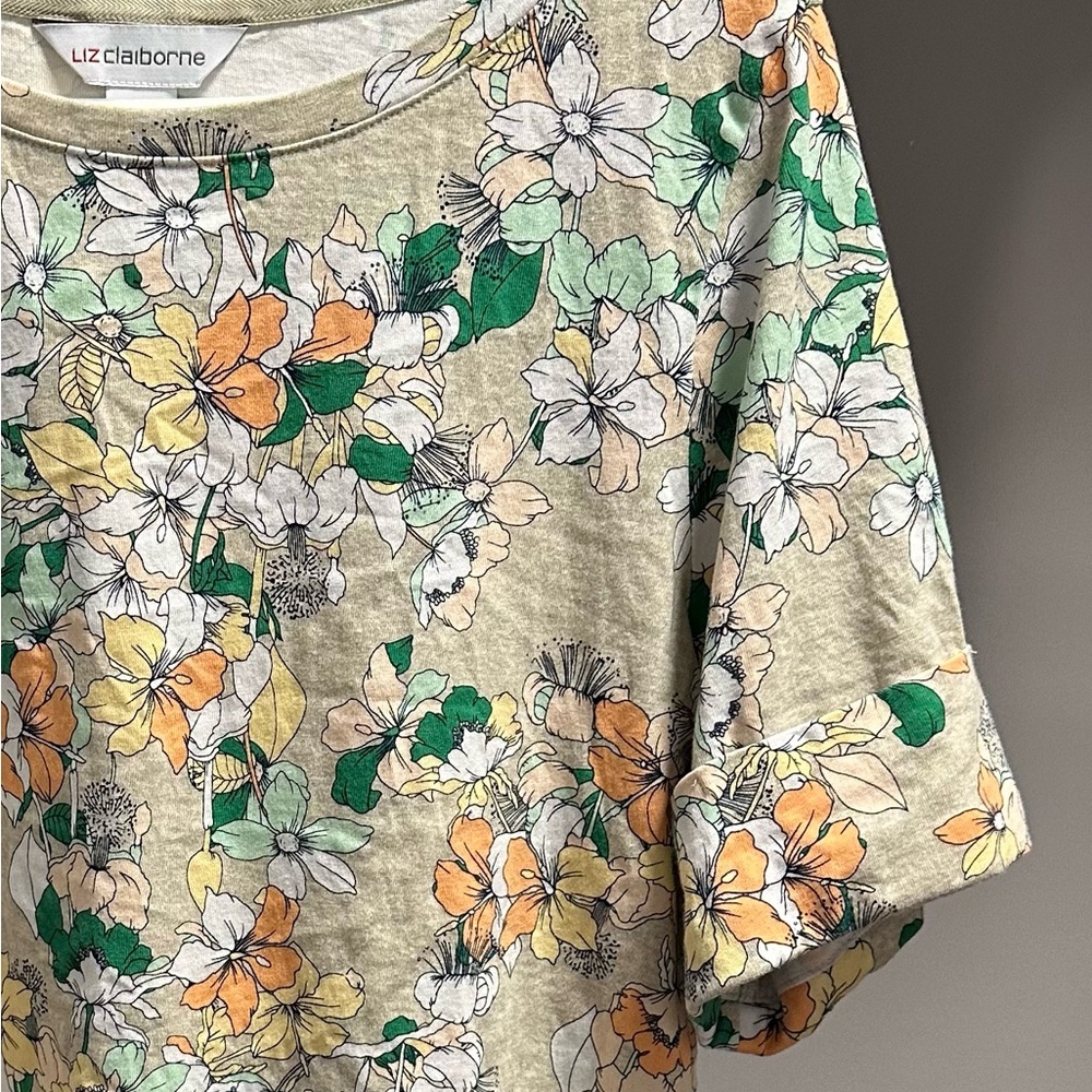 LIZ CLAIBORNE size LARGE orange & yellow Floral Short Sleeve Top - Picture 5 of 7